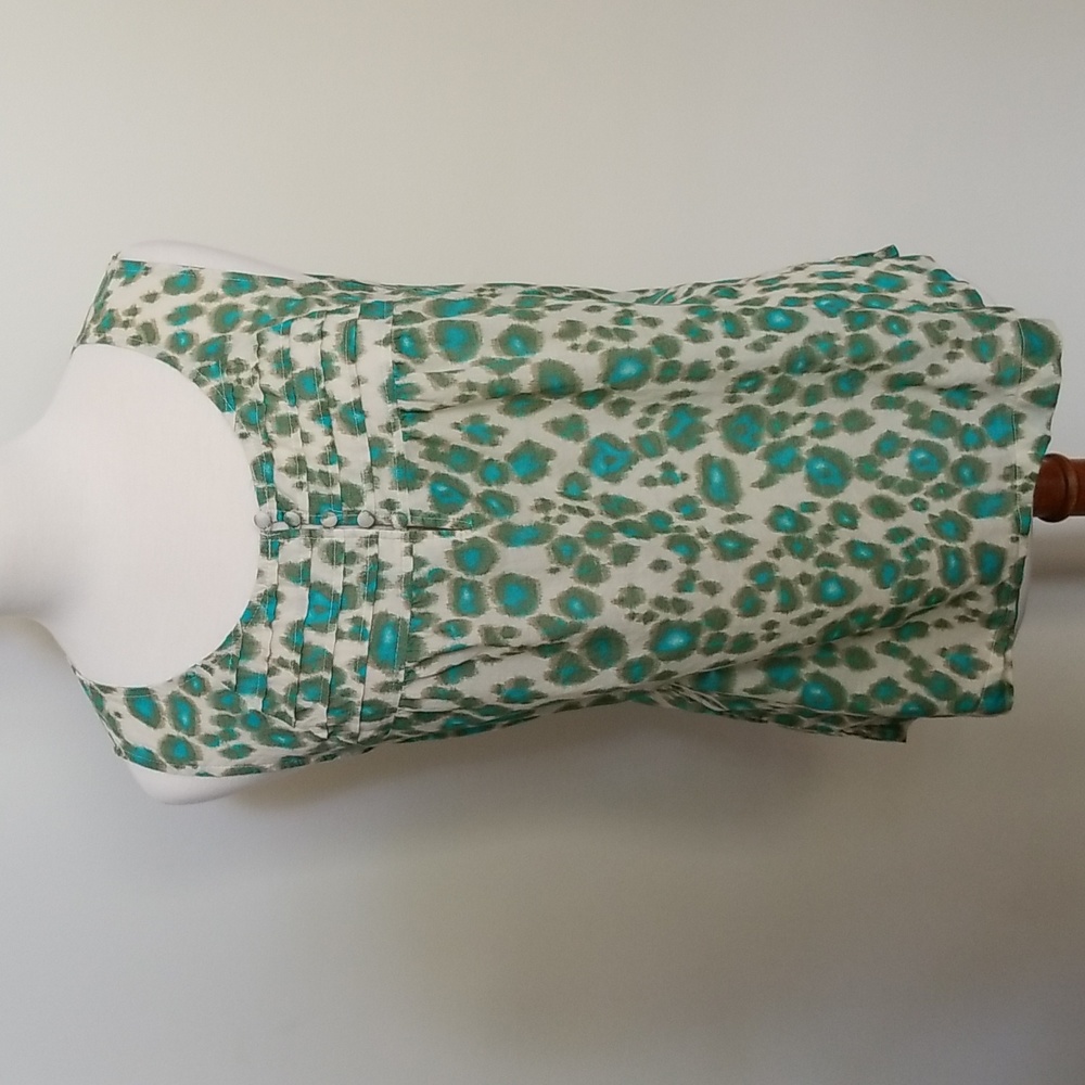 Ann Taylor LOFT Sleeveless Top